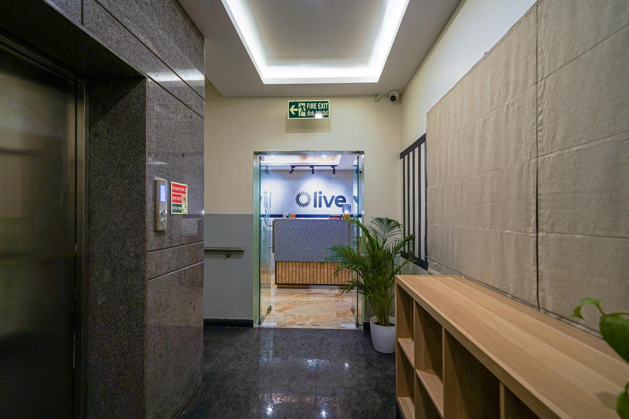 Hotel Olive Zip Sanjay Nagar By Embassy Group à Bangalore Extérieur photo